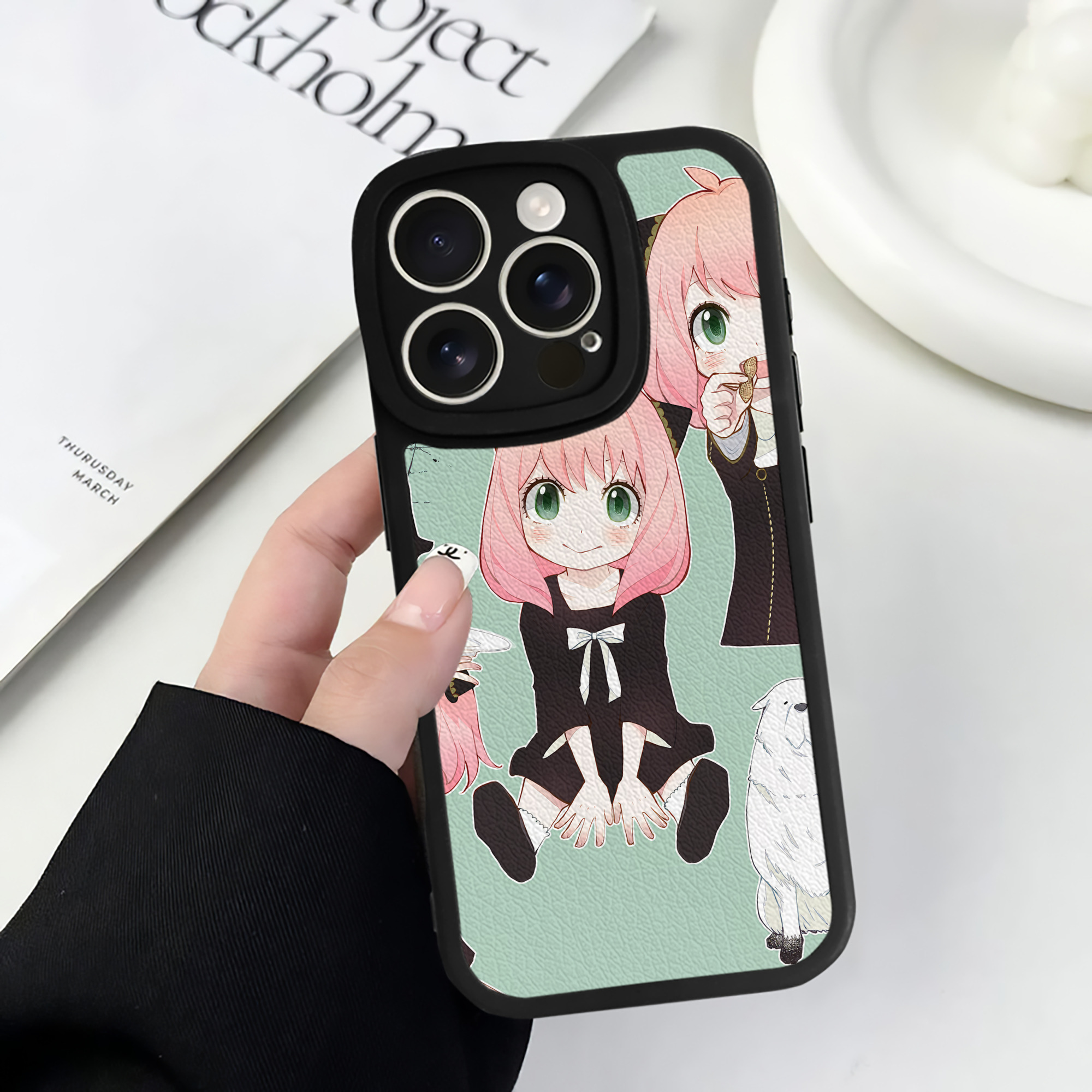 （画像用） SPY×FAMILY间谍家家酒 【iPhone 16シリーズ対応】シリコンスマホケース（レザー調） 材質：シリコン